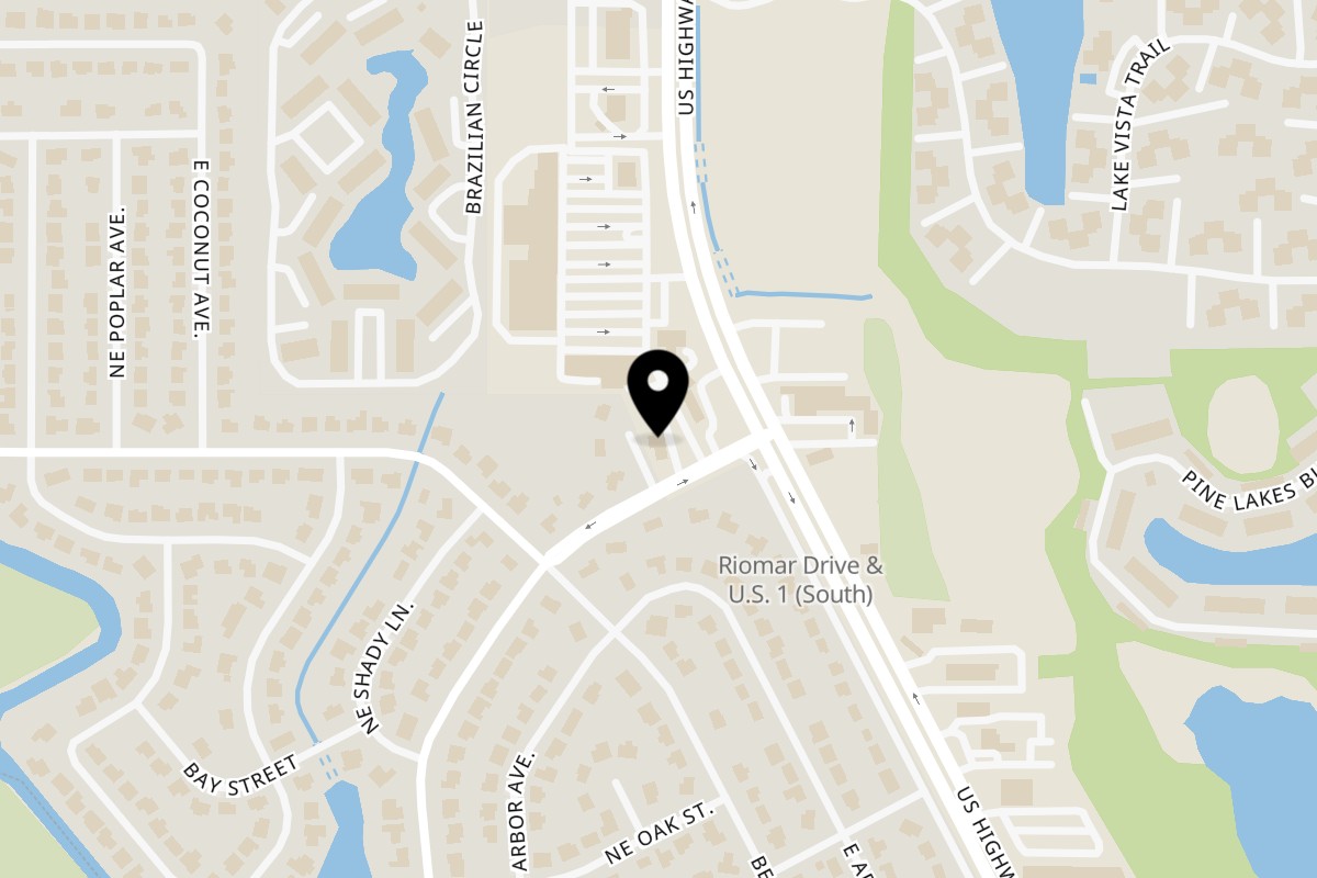 Map showing the location of Bella Roma on 475 Riomar Dr in Port St. Lucie